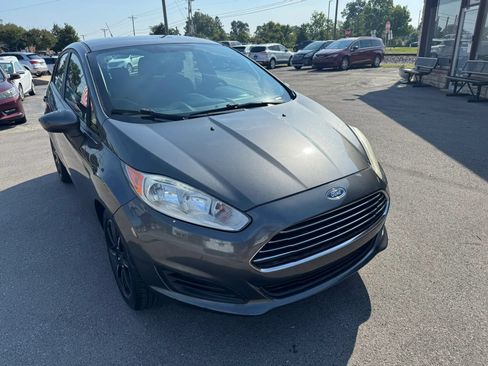 Used 2019 Ford Fiesta SE FWD image 17