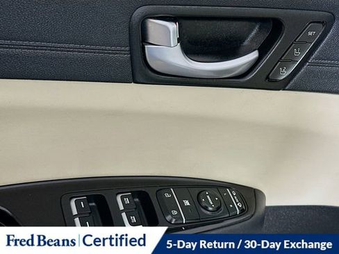 Used 2018 Kia Optima SX w/ Technology Package image 20