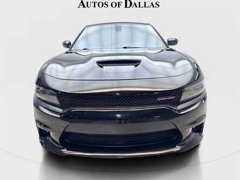 Used 2022 Dodge Charger GT RWD image 3