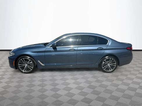 Used 2023 BMW 530i w/ Convenience Package RWD image 4