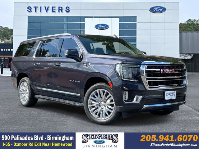 Used 2023 GMC Yukon XL SLT w/ SLT Premium Package RWD image 1