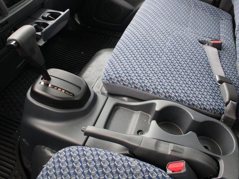 New 2024 Chevrolet Low Cab Forward image 25