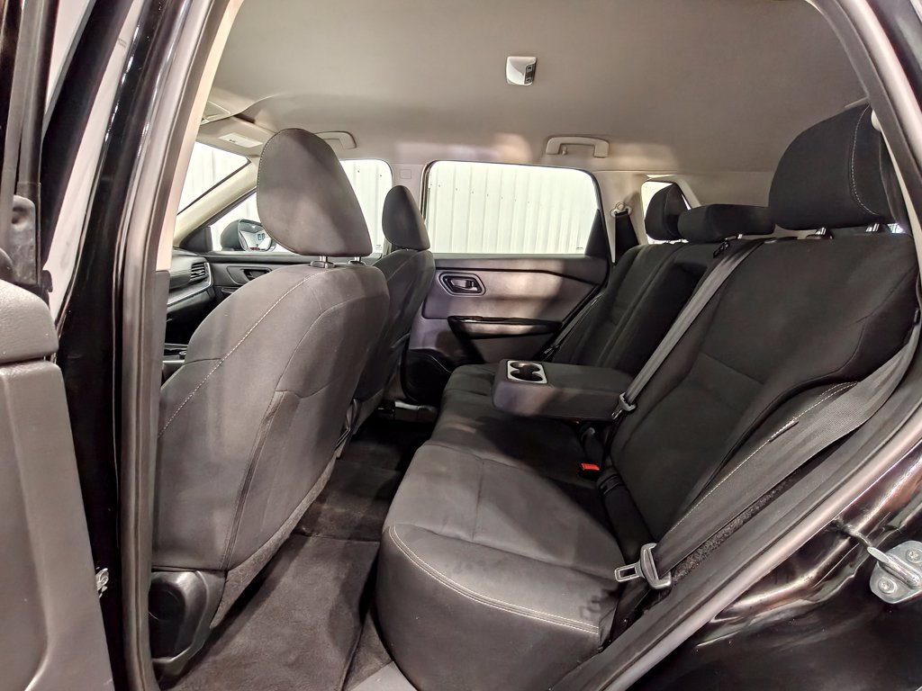Used 2024 Nissan Rogue S AWD/4WD image 25