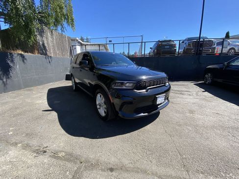 Used 2025 Dodge Durango GT AWD/4WD image 8