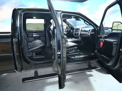 Used 2018 Ford F250 Platinum w/ Platinum Ultimate Package image 55