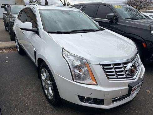 Used 2015 Cadillac SRX Premium image 3
