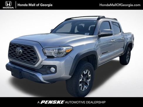 Used 2020 Toyota Tacoma TRD Off-Road image 1