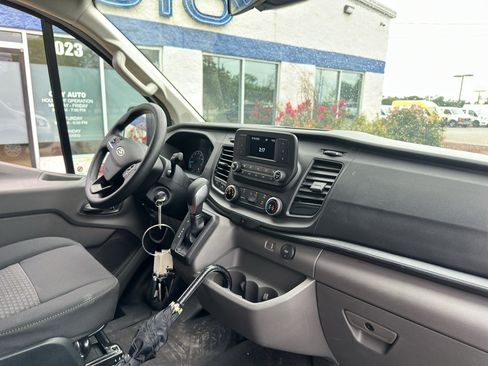 Used 2025 Ford Transit 250 Low Roof w/ Exterior Upgrade Package RWD image 11