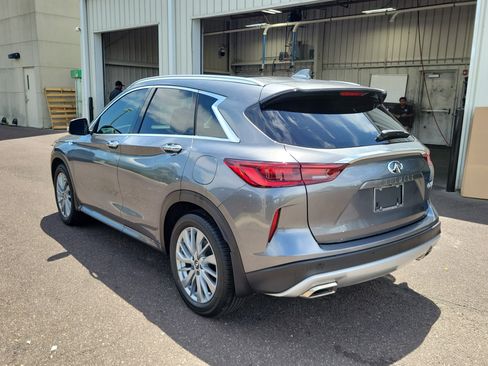 Certified 2023 INFINITI QX50 Luxe FWD image 6