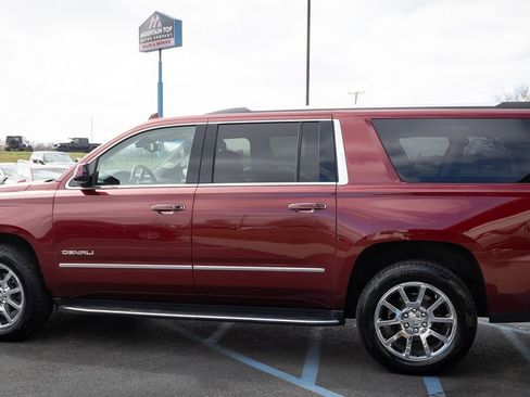 Used 2019 GMC Yukon XL Denali w/ Open Road Package image 6