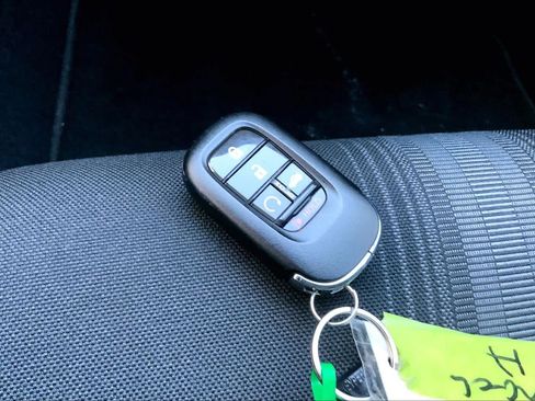 Used 2025 Honda Civic Sport image 14