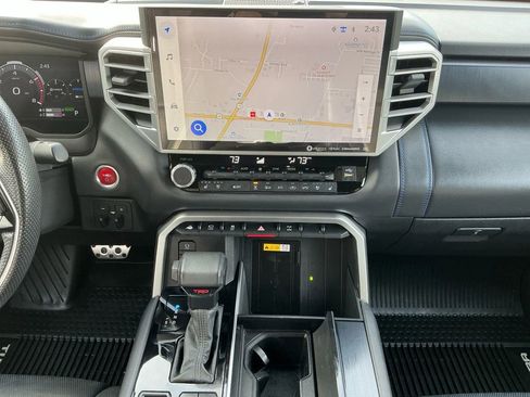 Used 2024 Toyota Tundra Limited image 20