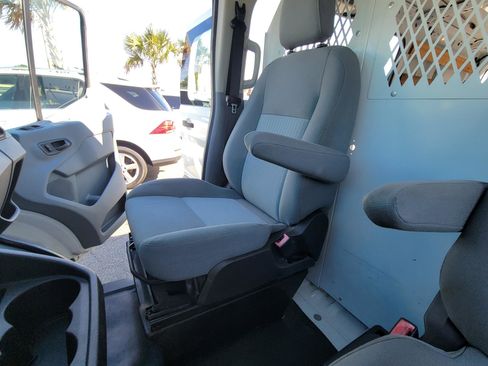 Used 2015 Ford Transit 250 130 Low Roof w/ Exterior Upgrade Package RWD image 28