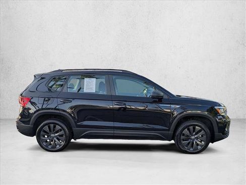 Used 2023 Volkswagen Taos S FWD image 4