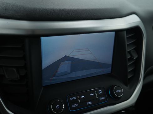 Used 2019 GMC Acadia SLT w/ LPO, Floor Liner Package image 24