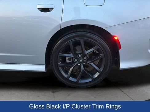 Used 2022 Dodge Charger R/T w/ Blacktop Package RWD image 31