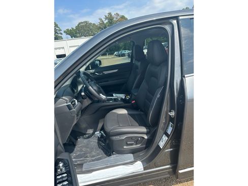 New 2025 MAZDA CX-5 AWD 2.5 S w/ Premium Plus Pkg image 8