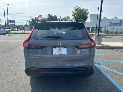Used 2023 Honda CR-V LX image 7