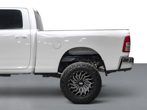 Used 2022 RAM 2500 Big Horn AWD/4WD image 11