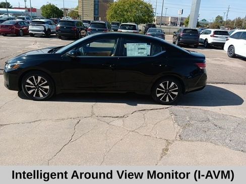 New 2025 Nissan Sentra SV w/ SV Premium Package image 8