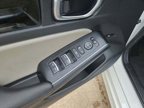 Certified 2024 Honda Civic Touring image 14