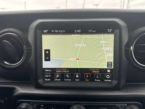 Used 2021 Jeep Wrangler Unlimited Sahara AWD/4WD image 44
