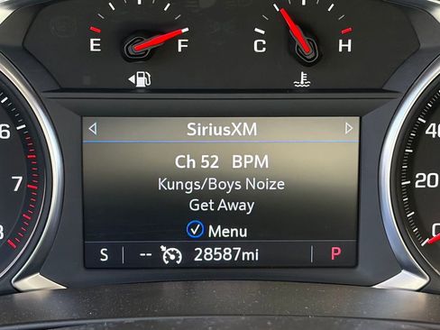 Used 2025 Chevrolet Blazer LT FWD image 12