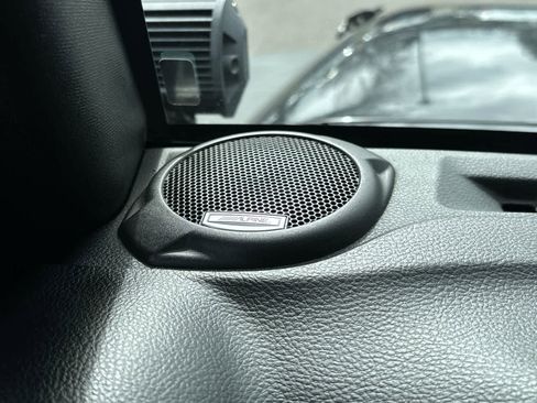 Used 2018 Jeep Wrangler Sport image 23