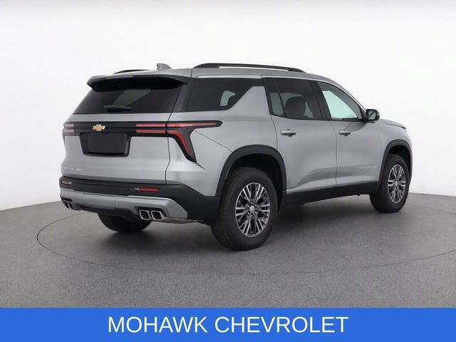 Used 2025 Chevrolet Traverse LT AWD/4WD image 5
