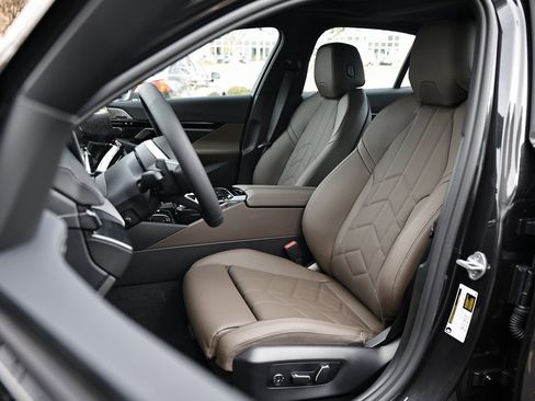 New 2026 BMW 530i w/ M Sport Package image 21