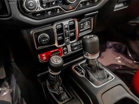 Used 2024 Jeep Wrangler Unlimited Rubicon 392 AWD/4WD image 38