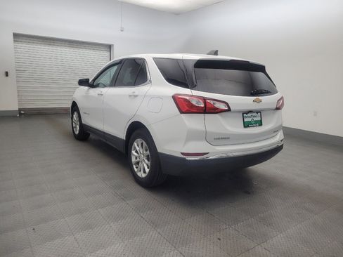 Used 2019 Chevrolet Equinox LT w/ Driver Convenience Package AWD/4WD image 5