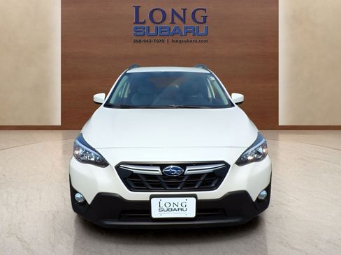 Used 2023 Subaru Crosstrek 2.0i Premium AWD/4WD image 3