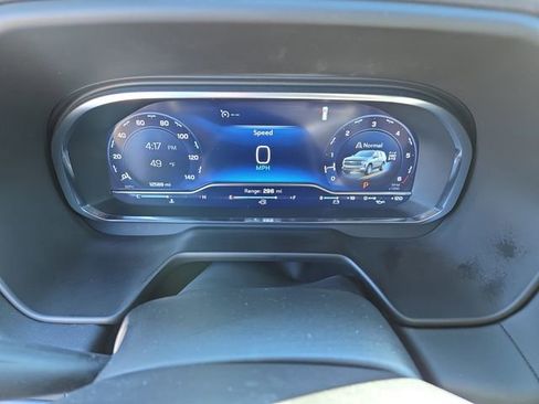 Certified 2024 Chevrolet Suburban Z71 image 27