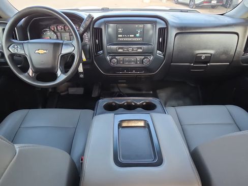 Used 2018 Chevrolet Silverado 1500 W/T w/ Trailering Package AWD/4WD image 14