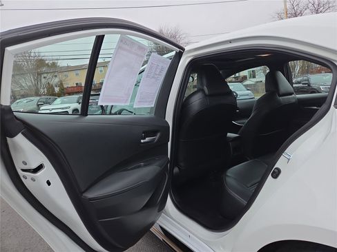 Used 2021 Toyota Corolla XSE w/ Carpet Mat Package (TMS) image 25
