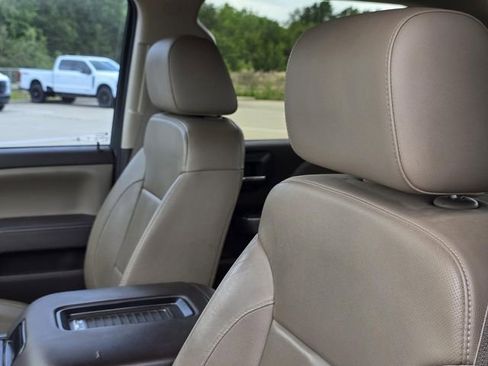 Used 2016 Chevrolet Silverado 1500 LTZ Z71 w/ LTZ Plus Package AWD/4WD image 28