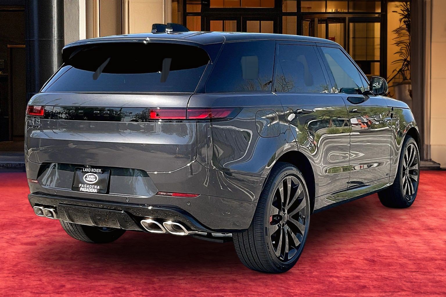 New 2026 Land Rover Range Rover Sport Dynamic SE AWD/4WD image 5