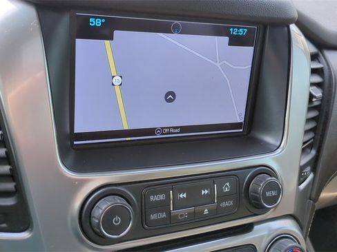 Used 2017 Chevrolet Suburban Premier image 20