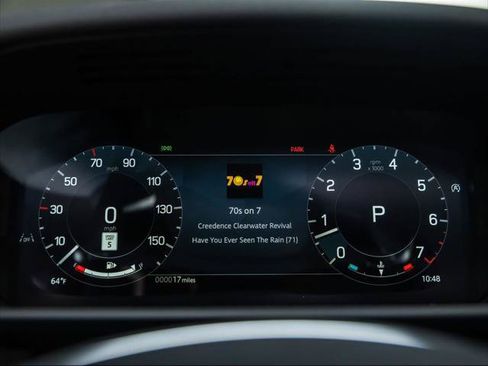 New 2026 Land Rover Discovery Limited Edition AWD/4WD image 23