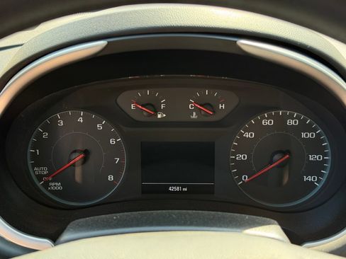 Used 2024 Chevrolet Malibu LS FWD image 21