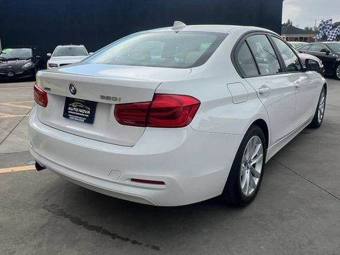 Used 2018 BMW 320i xDrive Sedan AWD/4WD image 14