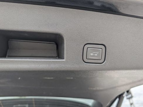 New 2026 GMC Acadia Denali w/ Super Cruise Package FWD image 41