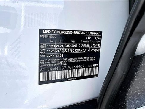 New 2026 Mercedes-Benz GLB 250 4MATIC image 16