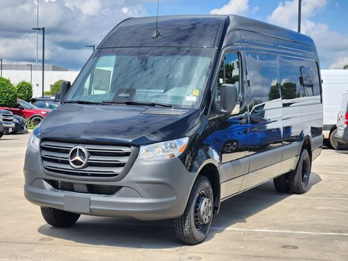 New 2026 Mercedes-Benz Sprinter 3500 image 4