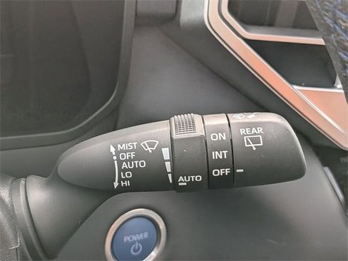 Used 2024 Toyota Sequoia Platinum image 29