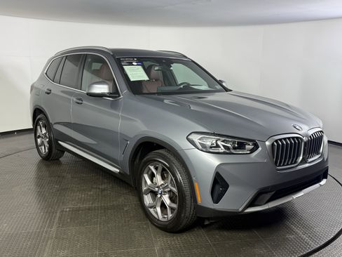 Certified 2024 BMW X3 xDrive30i w/ Premium Package image 3