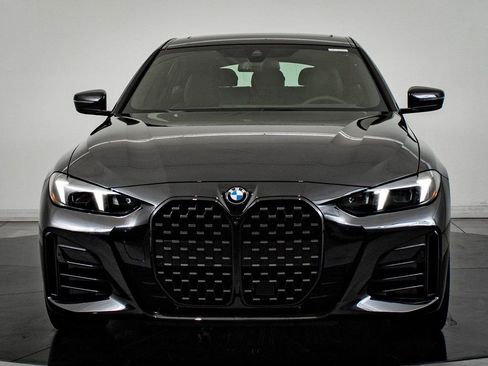 New 2026 BMW 430i xDrive w/ M Sport Package image 2