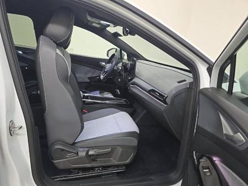 Used 2023 Volkswagen ID.4 Pro RWD image 21
