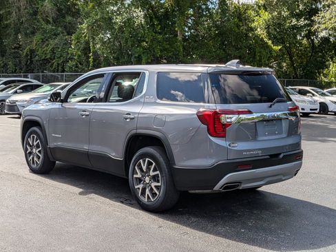 Used 2021 GMC Acadia SLE FWD image 3